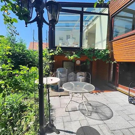 Apartment Komplette Wohnung, Ruhig Gelegen