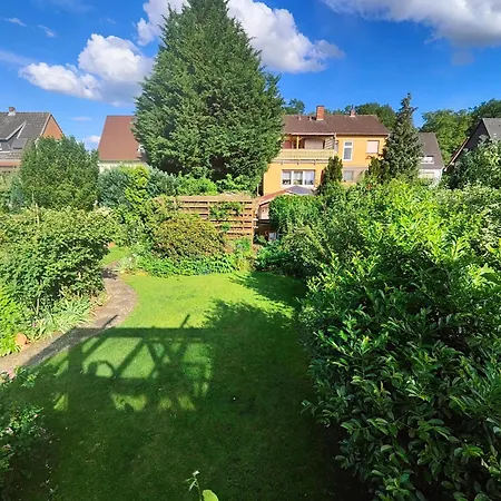 Komplette Wohnung, Ruhig Gelegen