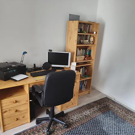 Komplette Wohnung, Ruhig Gelegen דירה *